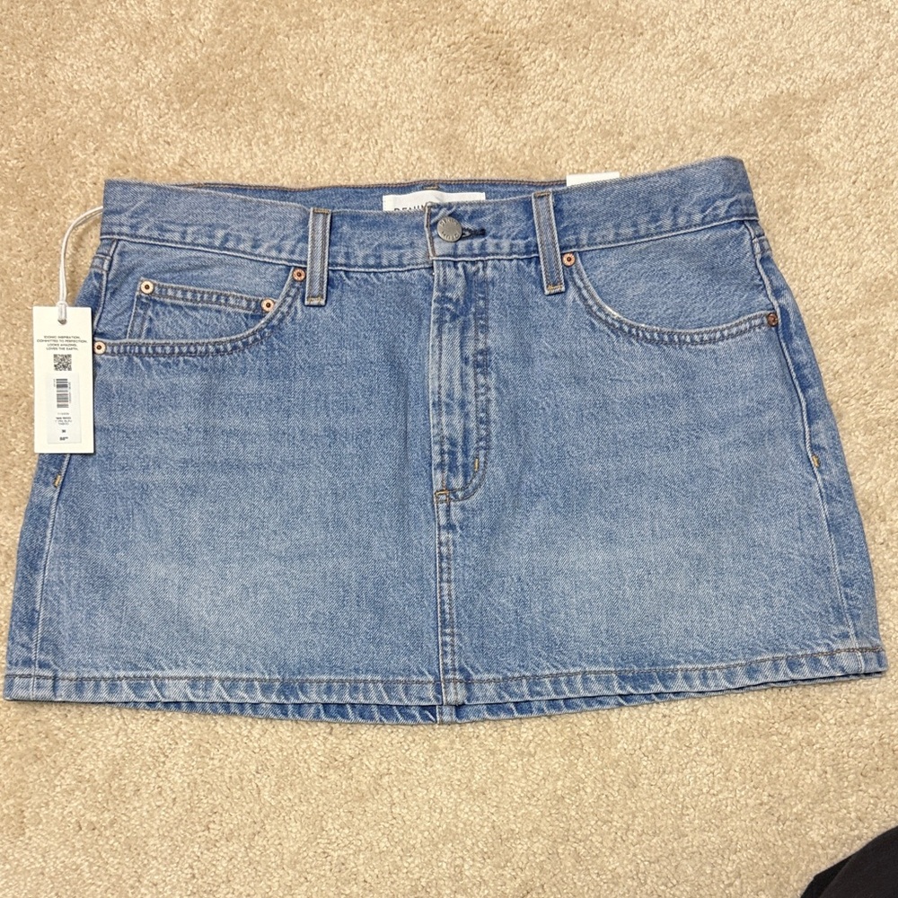 Aritzia Denim Forum The 90’s Ricci Mid-Rise Micro Jean Skirt